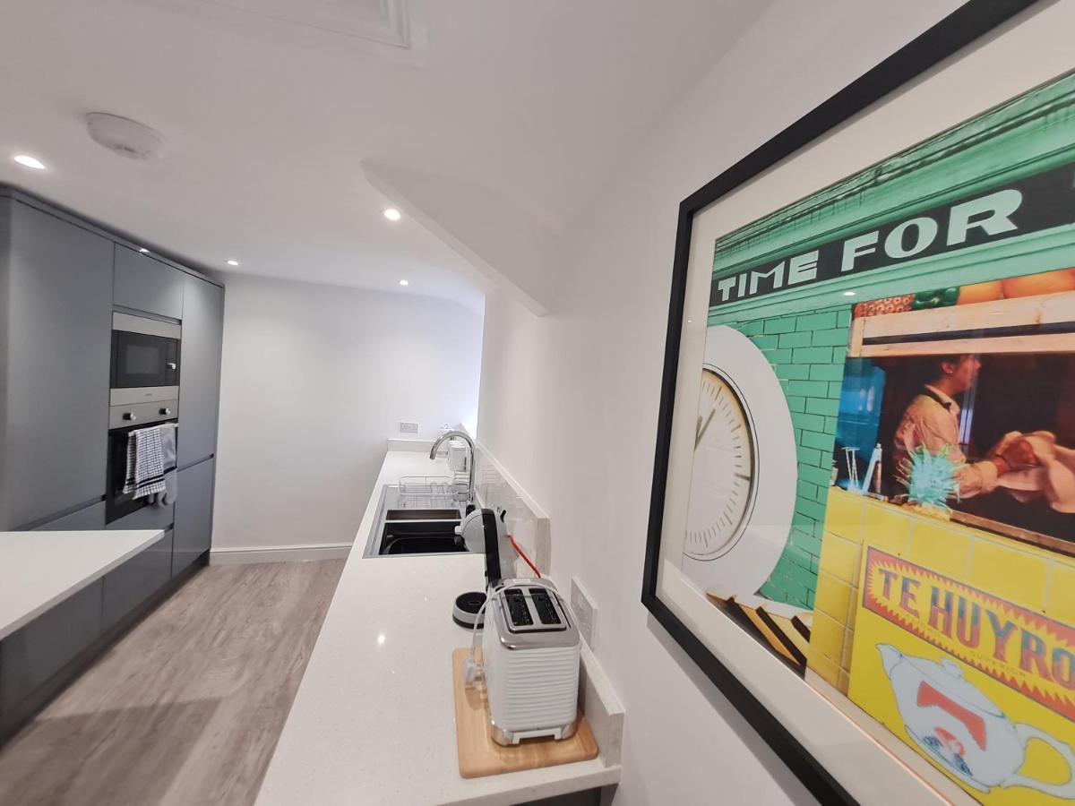 Perfect Location 3 Bed Serviced Apartment With Bike Storage For Bpw. Close To Brecon Beacons ميرثير تيدفيل المظهر الخارجي الصورة